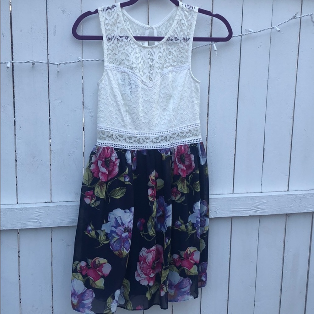 Young Lady Dress